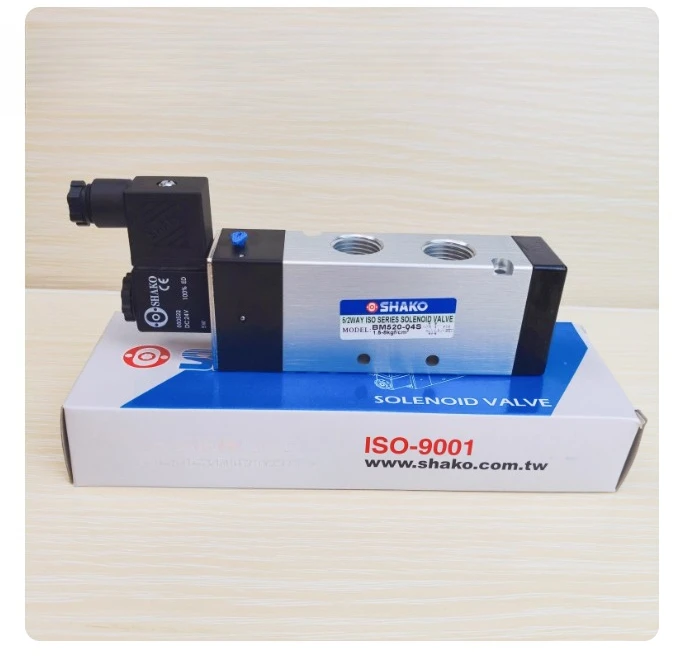 

Аутентичный тайваньский электромагнитный клапан PU322-02S — двухпозиционный трехходовой управляемый, AC220V/DC24V/AC110V/AC24V