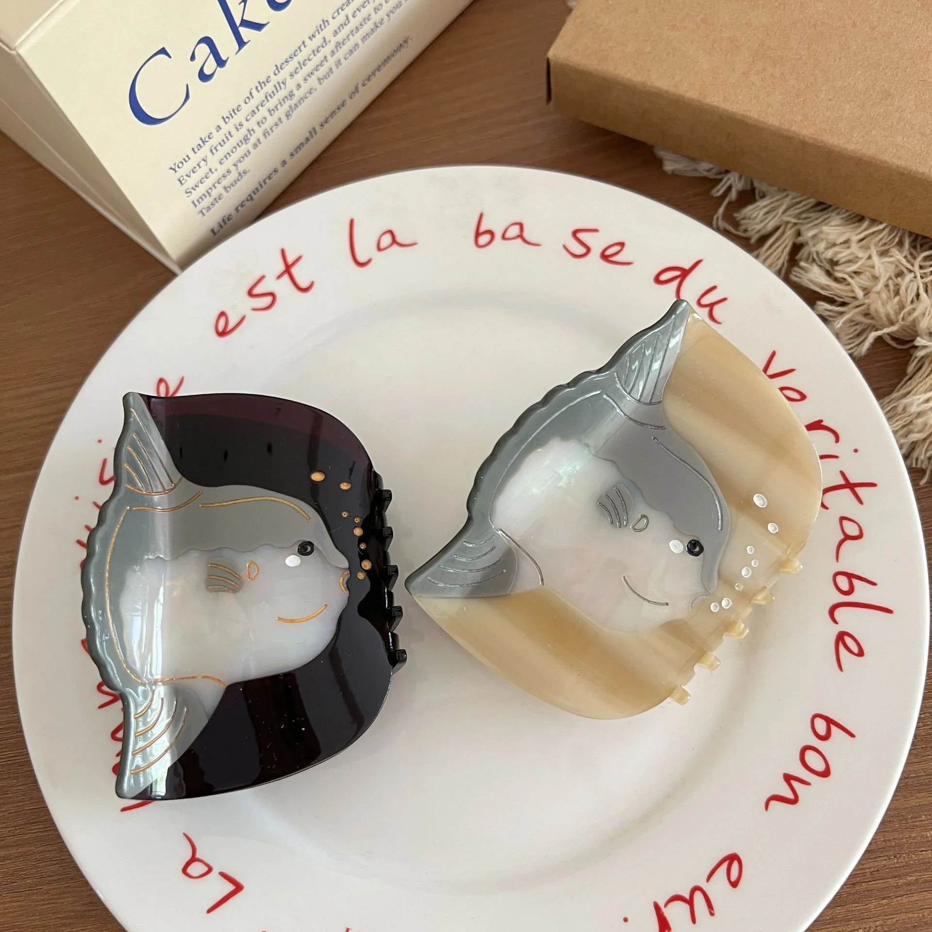 

New Cute Cartoon Fish Crab Hair Clips Acetate Creative Animal Shark Clip Sea Oceans Claw Clips Hair Accessories for Women Girls