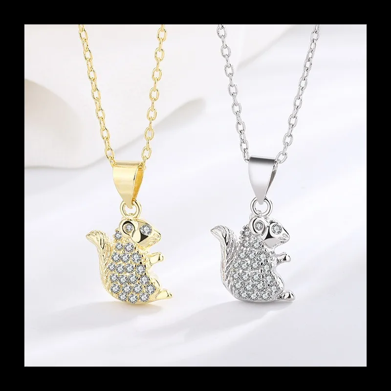 

Корейская версия мультяшного милого бриллиантового ожерелья с белкой, женский модный кулон Mori, аксессуары, сладкий темперамент, предмет