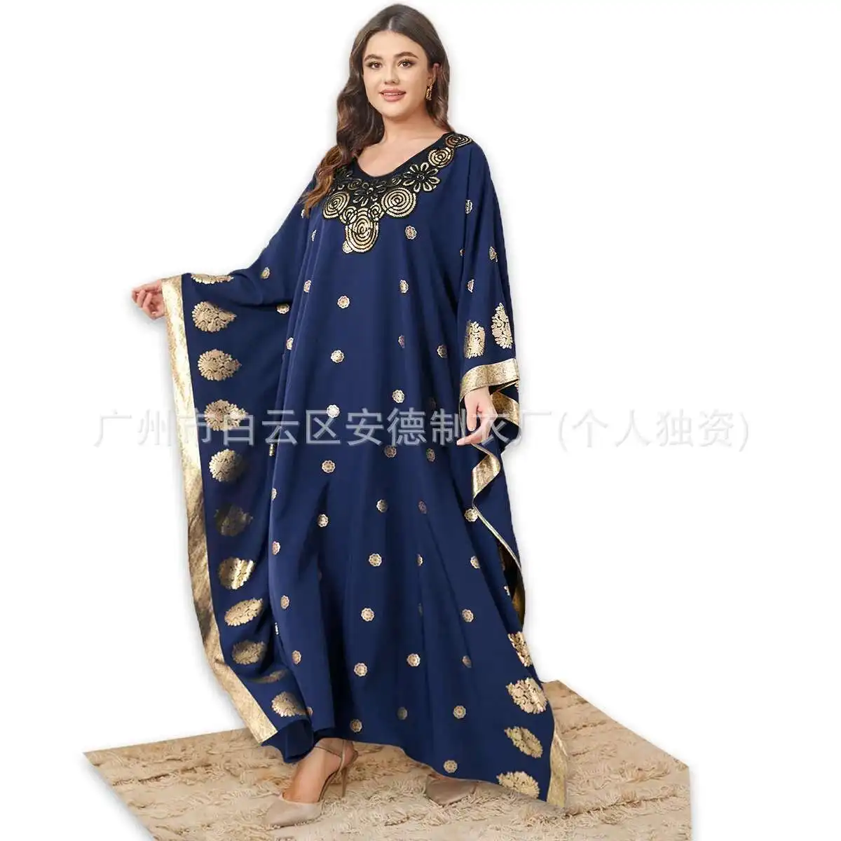 

Muslim Women's Batsleeved Long Robe with Gold Foil Embroidery Loose Fit Plus Size Dress Abaya Ramadan Dubai Luxury Islam Elegant