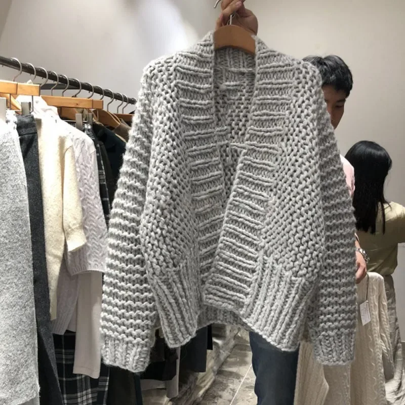 السيدات كسول نمط مفتوح سترة طويلة الأكمام الخامس الرقبة فضفاضة تناسب سترة سميكة الغزل الخريف الشتاء وصول جديد عصري