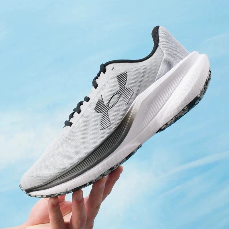 Under Armour  Men's Summer Chase Cushioning Sports Shoes, Breathable Running Training Leisure Shoes 6014417-011