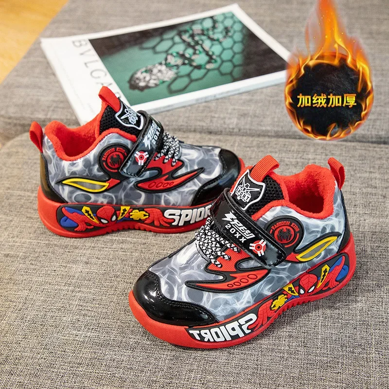 Marvel Kids Running Shoes Spider-Man Creative Boys Shoes Boys Soft Bottom imbottito scarpe Casual Cartoon Single Leather Sneakers