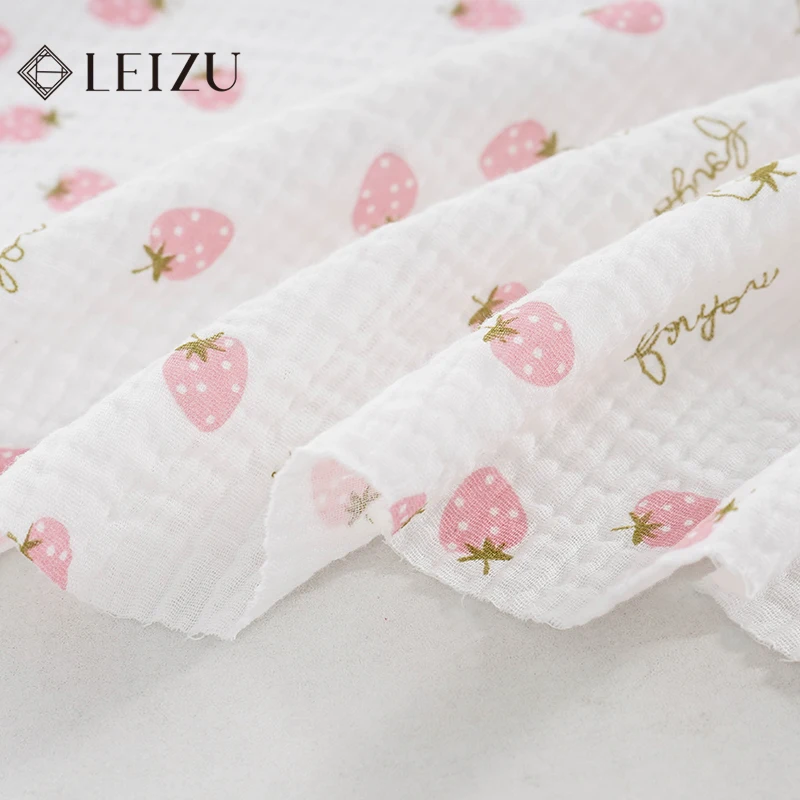 0.5/1/2 Yard Strawberry Print 100% Cotton Double Layer Crepe Baby Fabric Soft Gauze DIY Sewing Baby Blankets, Pajamas, Bedding