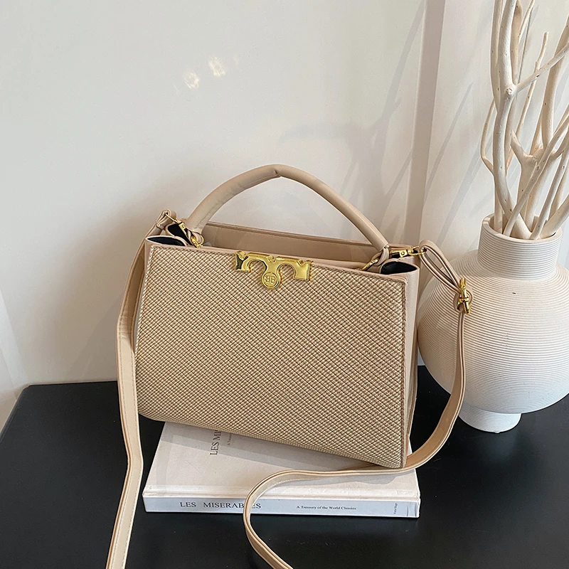 

Luxury Famous Designer Leather Messenger Bag for Women, Shoulder Bag Crossbody Bag Handbags Elegant and Durable