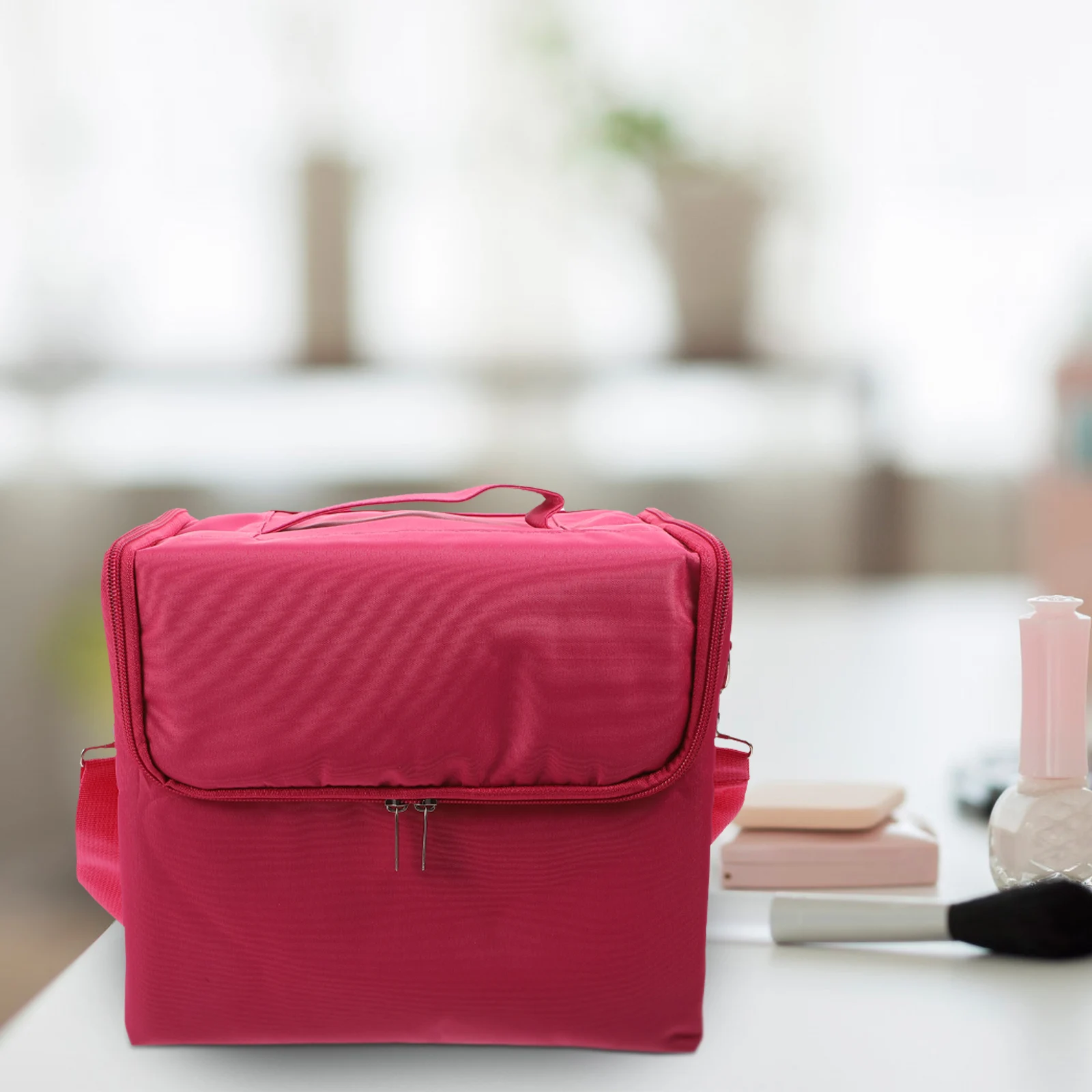 

Storage Bag Lightweight Portable Travel Oxford Cloth Pouch Waterproof Dustproof Toiletry Makeup Manicure Tool Bag