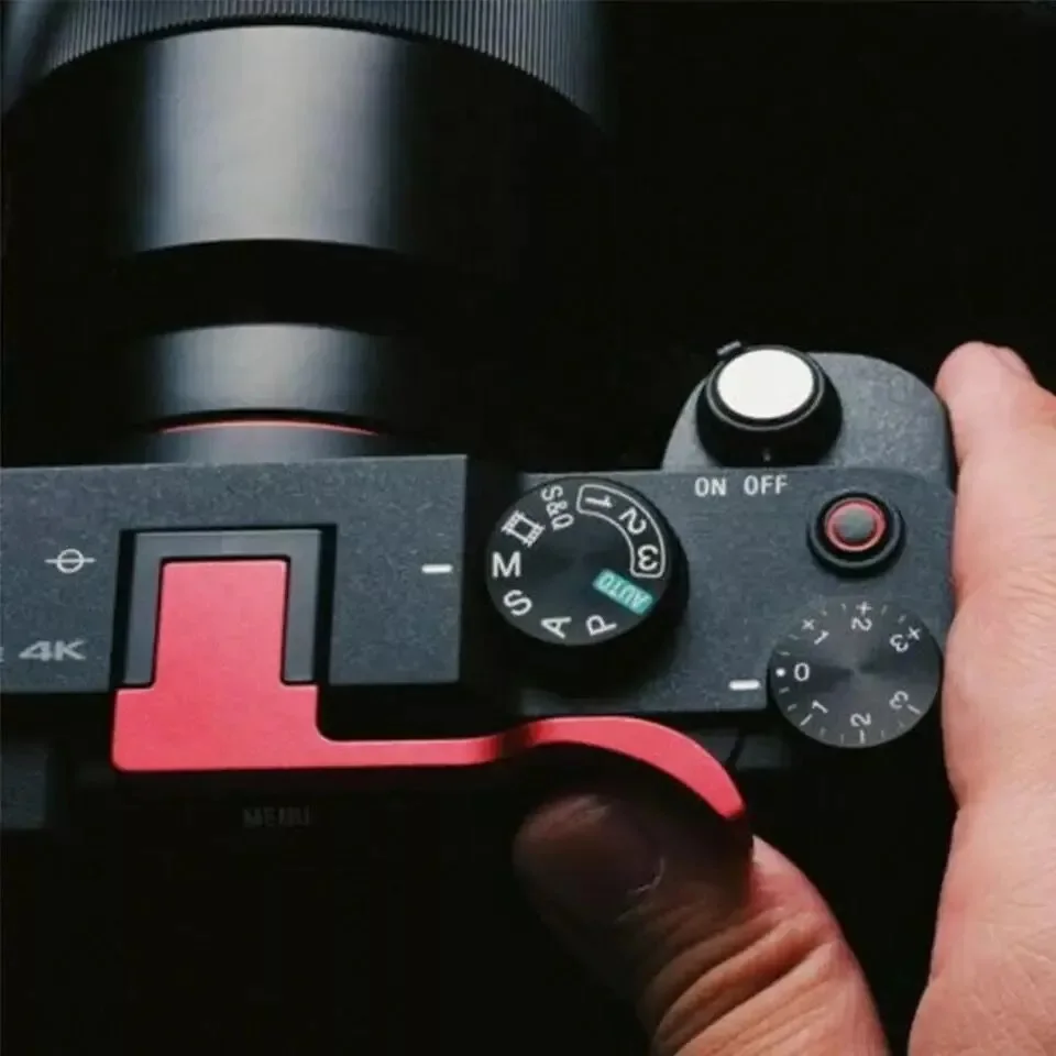 Metal Thumbs Up Grip For Sony A7C II A7CII A7C2 A7CR Camera w/ Hot Cold Shoe Cover Protector Not Interfere with Controls