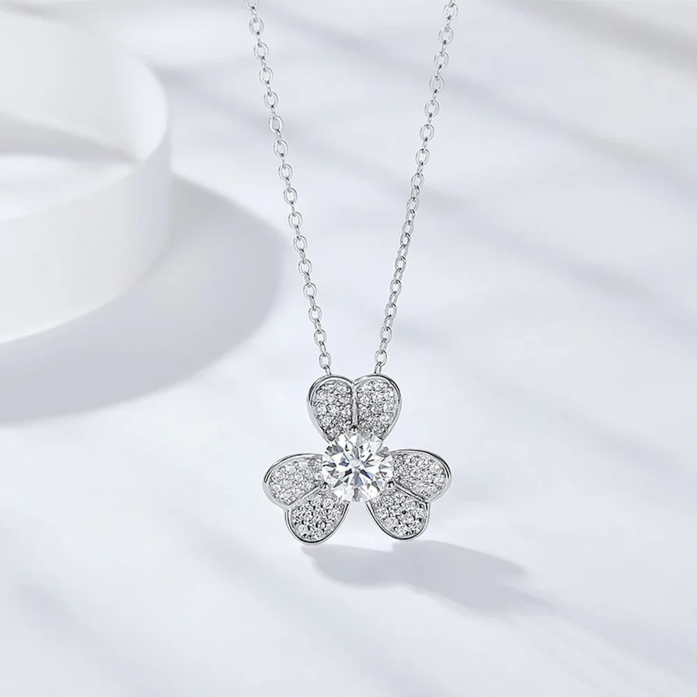 1CT Clover Moissanite Jewelry Set 100% S925 Sterling Silver D Round Diamond Pendant Necklace Stud Earrings for Women Simplism