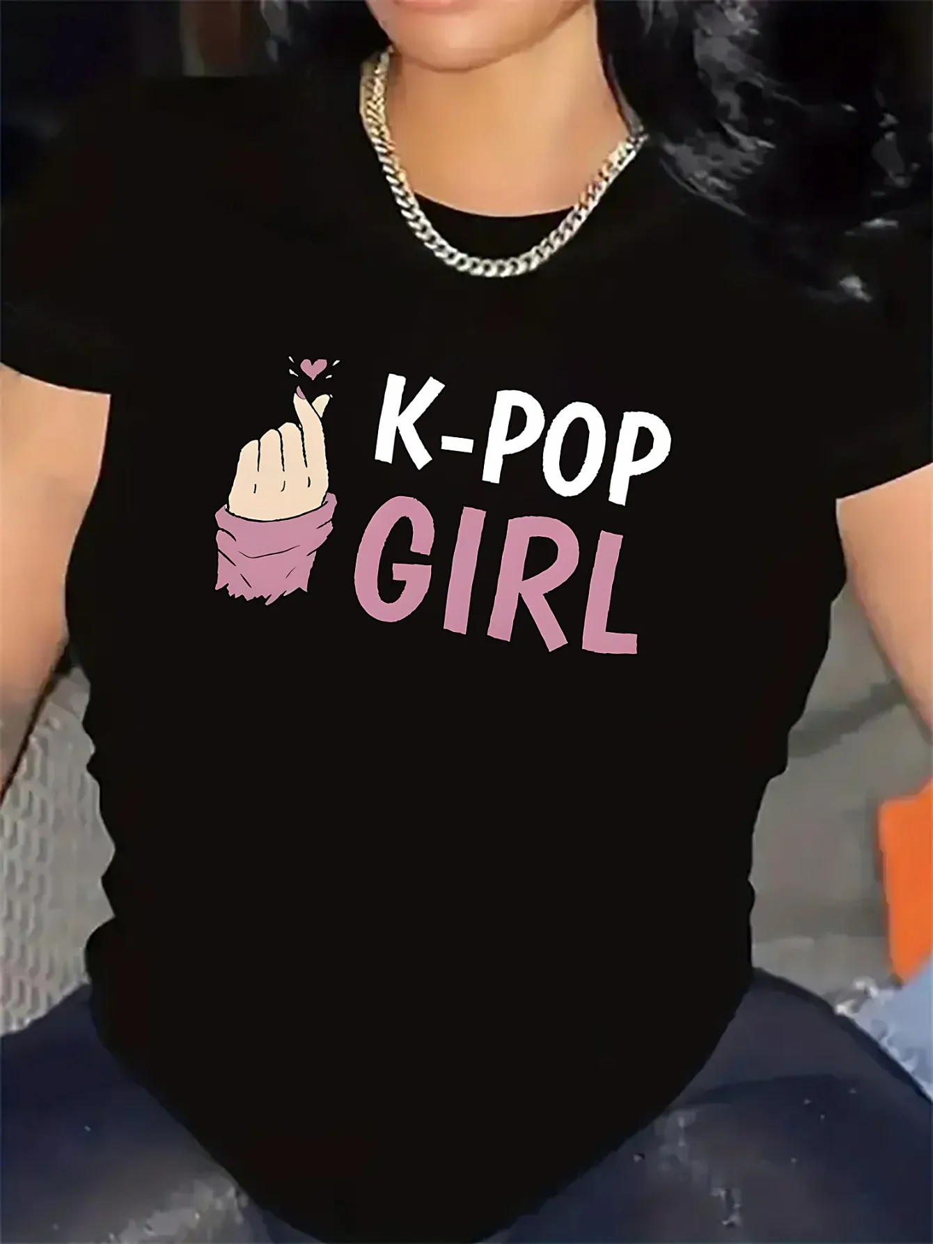 Male Female Round-neck Short Sleeve T-Shirt Featuring Black K-POP Print Fashion Casual Ventilate Comfortable Loose Summer Tees
