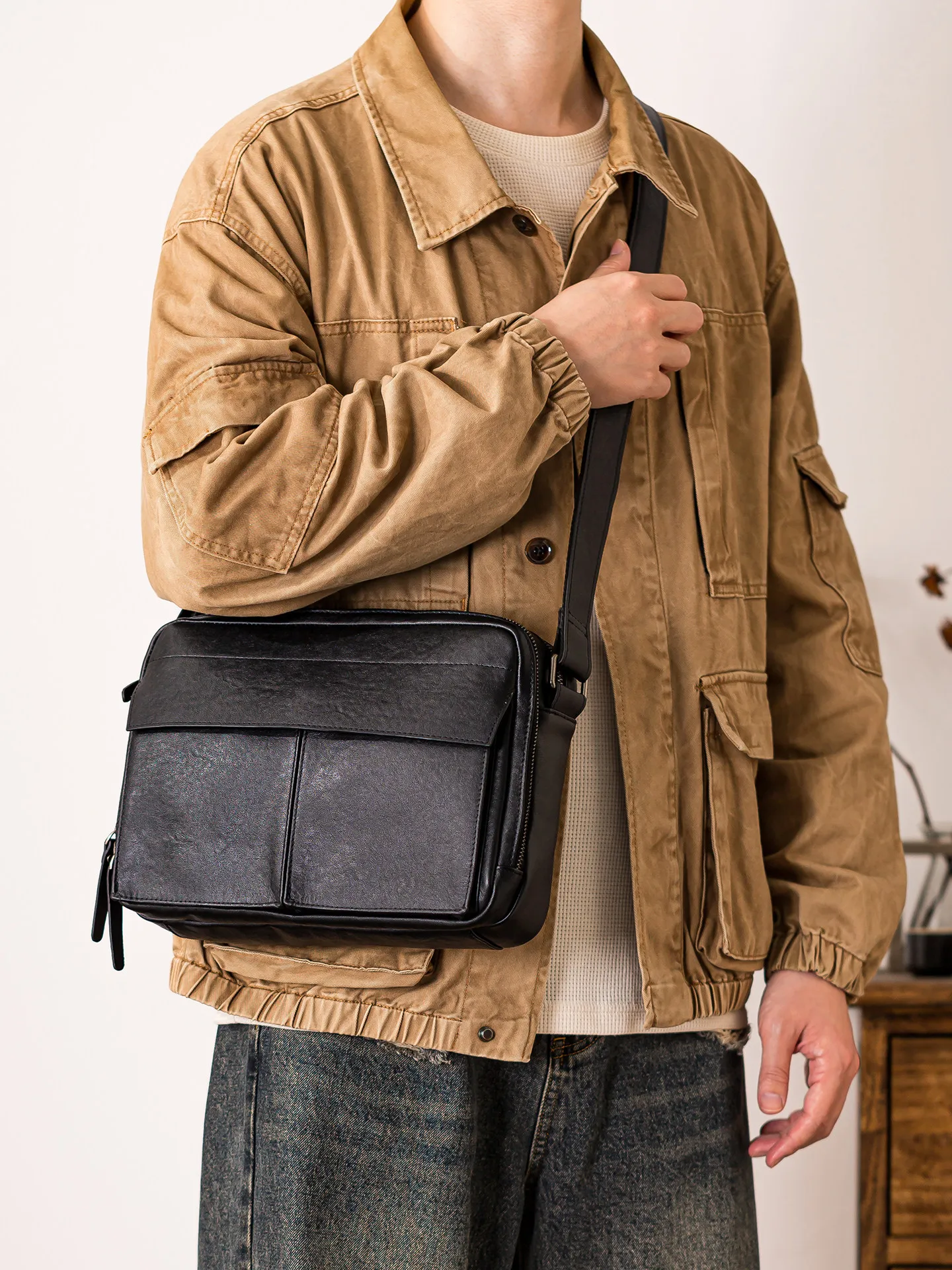 

business casual luxury handmade genuine leather men's messenger bag fashion designer real cow leather black work shoulder bag