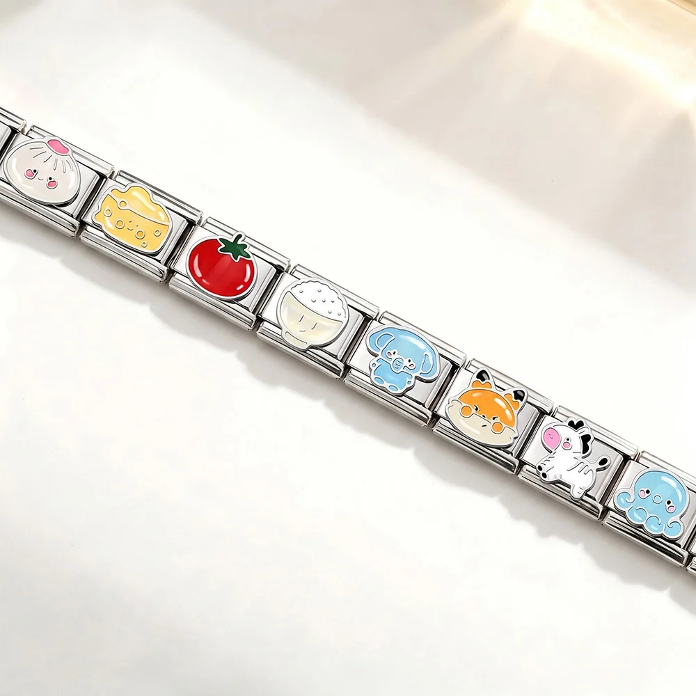 GEMOSA Minimalistischer, niedlicher, ästhetischer Cartoon-Teddybär-Geschenk-Anhänger im italienischen Charm-Stil, passend für 9mm DIY-Armbänder aus Edelstahl – Detail 4