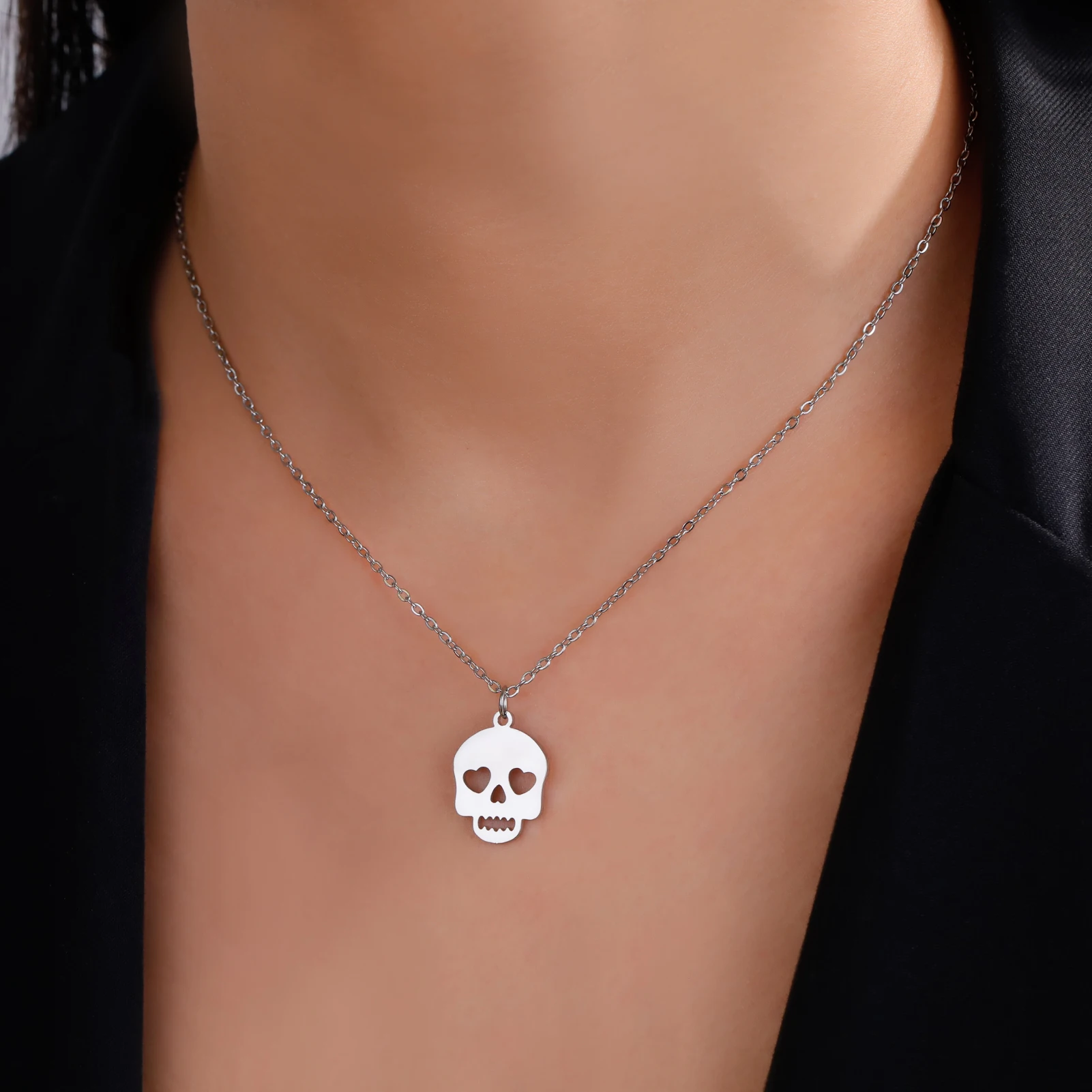 Skyrim Hollow Skull Pendant Necklace Women Girls Stainless Steel Neck Chain Goth Skeleton Halloween Jewelry Gift for Children