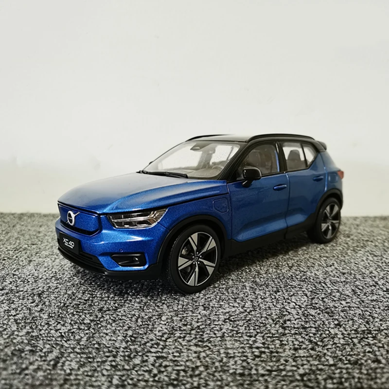 1:18 Scale 2022 XC40 Simulation Alloy Car Model Diecast Toy Collectible Hobby Display Ornaments