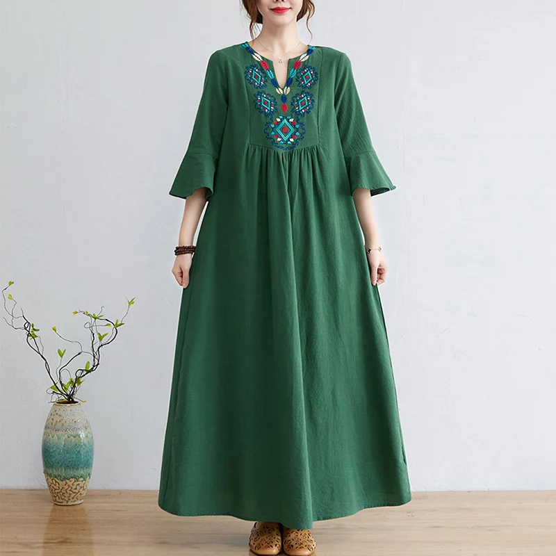 자수 패치워크 A라인 드레스 벨 슬리브와 작은 V넥 루즈핏 허리라인을 가려주는 에이지리스 롱 스커트