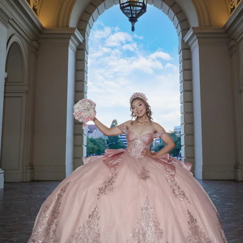 

Shiny Pink Quinceanera Dresses Off the Shoulder Glitter Decal Lace Ruffles Long tail Bow Vestido De 15 Quinceanera Customize