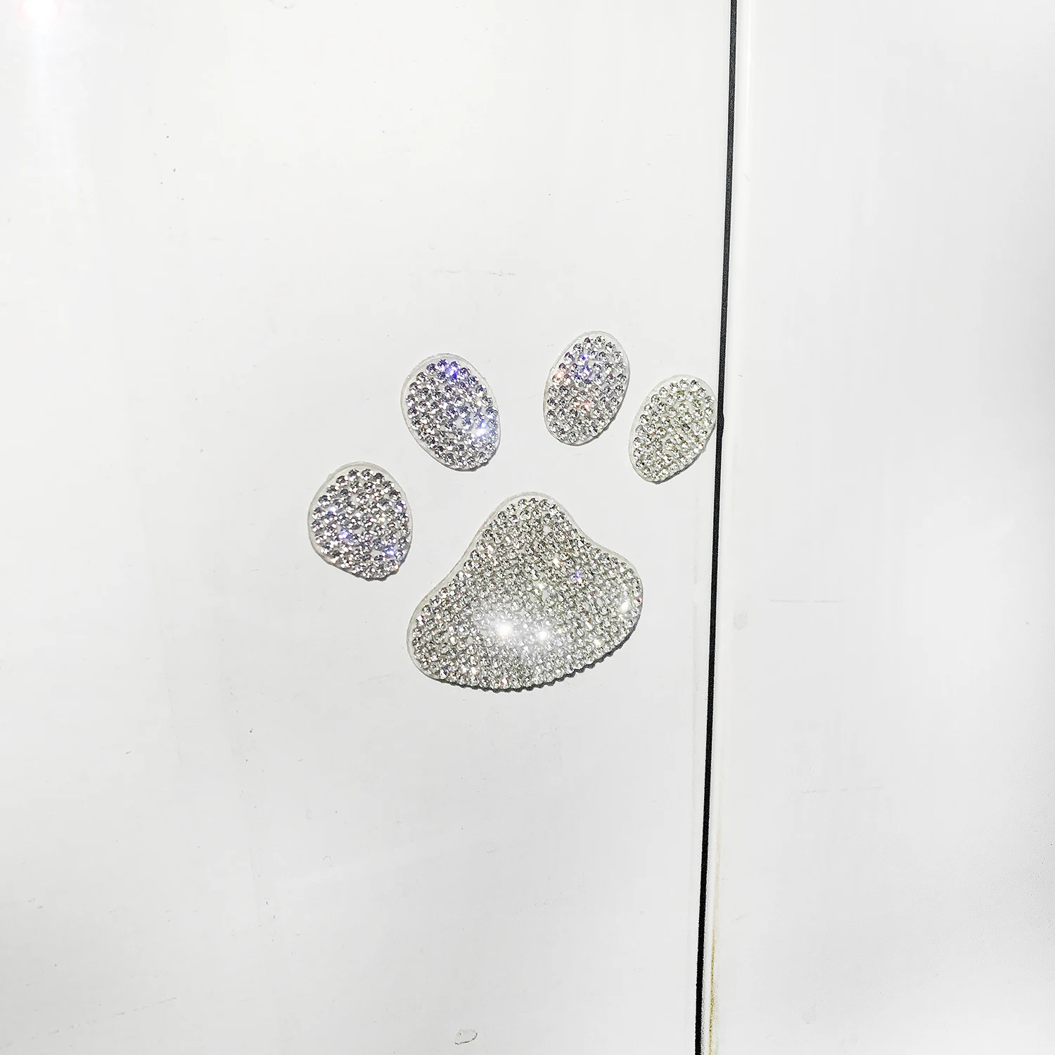 2 autocollants décoratifs pour voiture, film de protection anti-rayures, motifs mignons de chats, chiens et ours, protection de la peinture de la carrosserie.