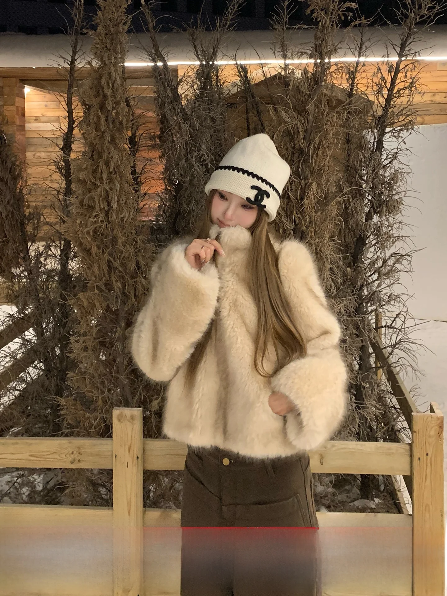 

Korean Sle Women's Thiened Winter Fur Coat Eco-friendly Polyester Fiber Long Sve Zipper Closure Color Casual Out...