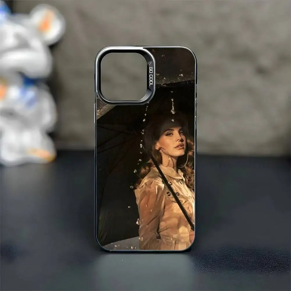 เคสโทรศัพท์ลายนักร้อง Lana Del Rey สำหรับ iPhone17,16,15,14,13,12,11 Plus,Pro Max สีดำด้าน ป้องกันการกระแทก
