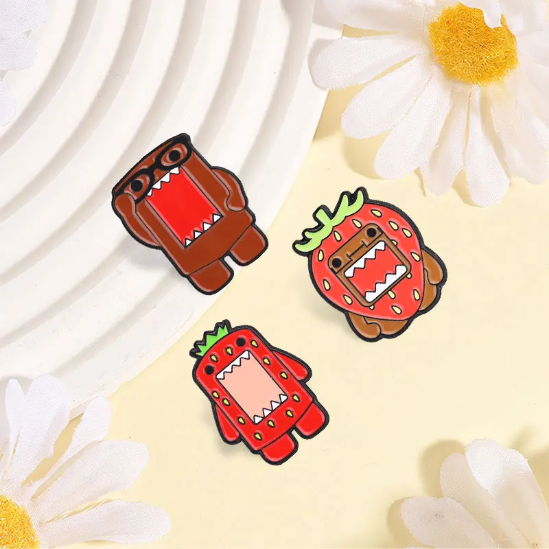 Animation TV Advertising Figurative & Strawberry Enamel Pin Retro Cartoon Strawberry Doll Meme Design Brooch Y2K Jewelry Badges