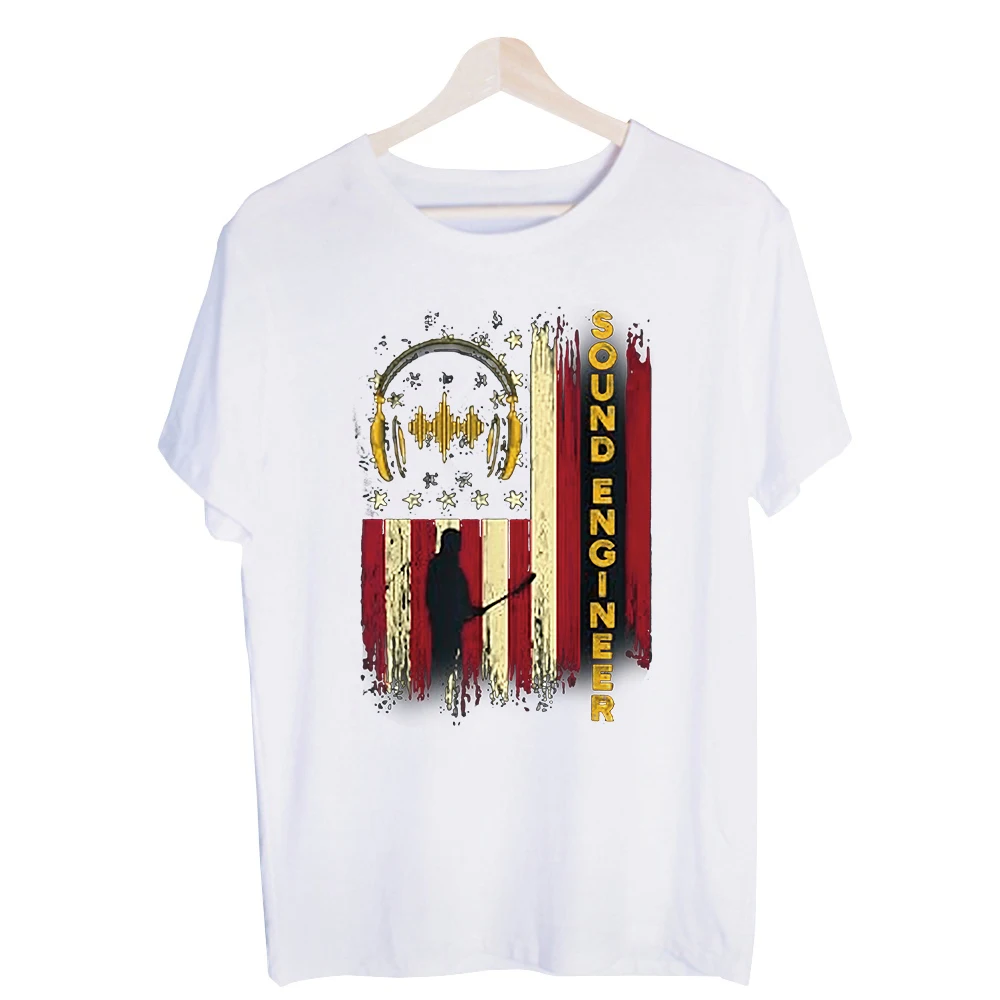 Men's Music Engineer Graphic Tee, Short Sleeve Crew Neck T-Shirt for Casual Streetwear and Music Enthusiast Outfits