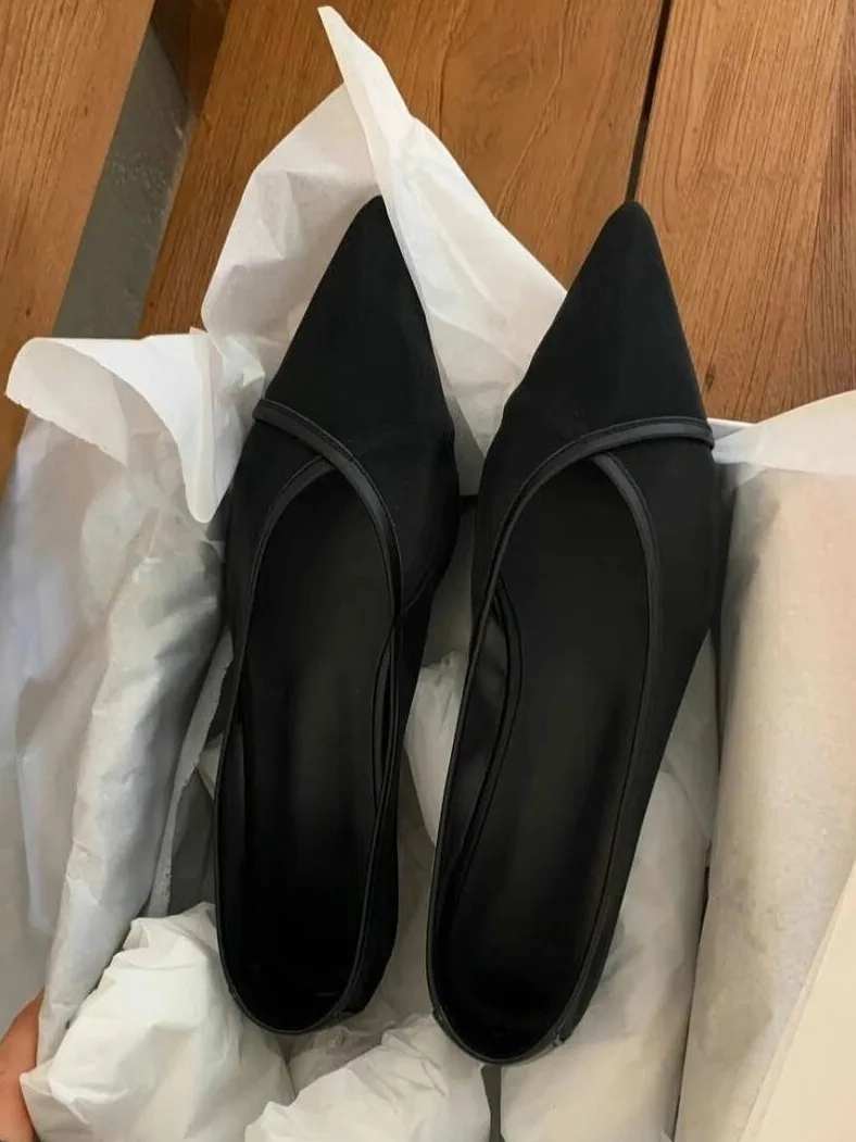 fashionable-leather-version-korean-style-pointed-toe-flat-bottom-shoes-breathable-mesh-upgraded-summer-season-women's-footwear