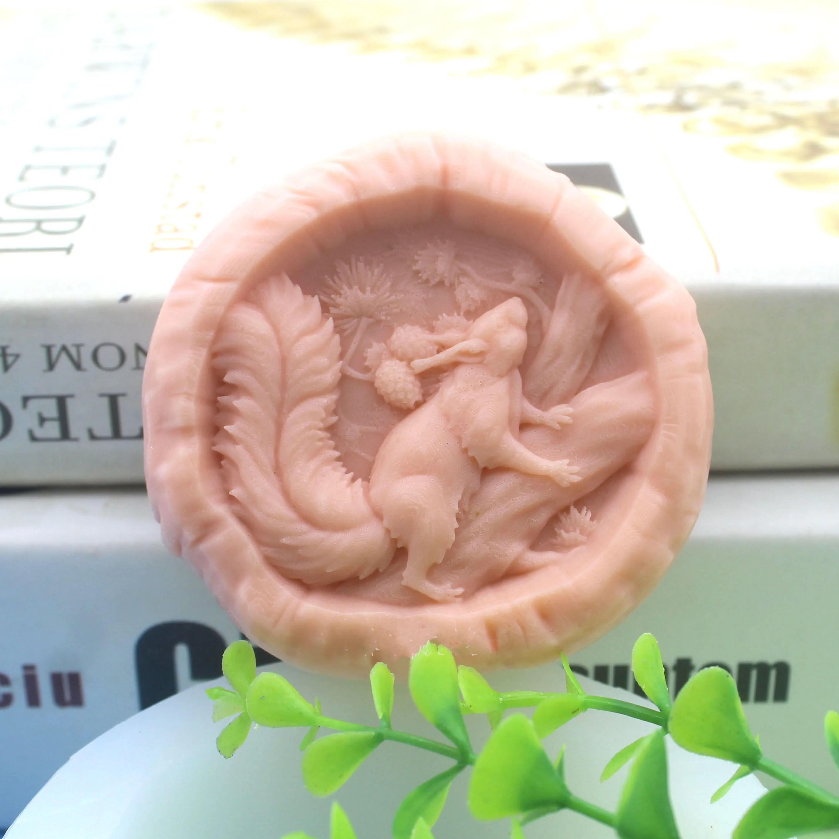 New Product!!1pcs New Style 6.8*2.9cm Squirrel (zx402) Food Grade Silicone Handmade Soap Mold Crafts DIY Mould