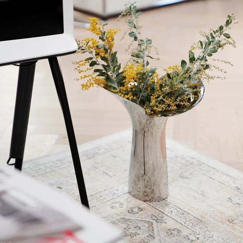 

Vase Home Furnishing Ornament Premium Wedding Gift