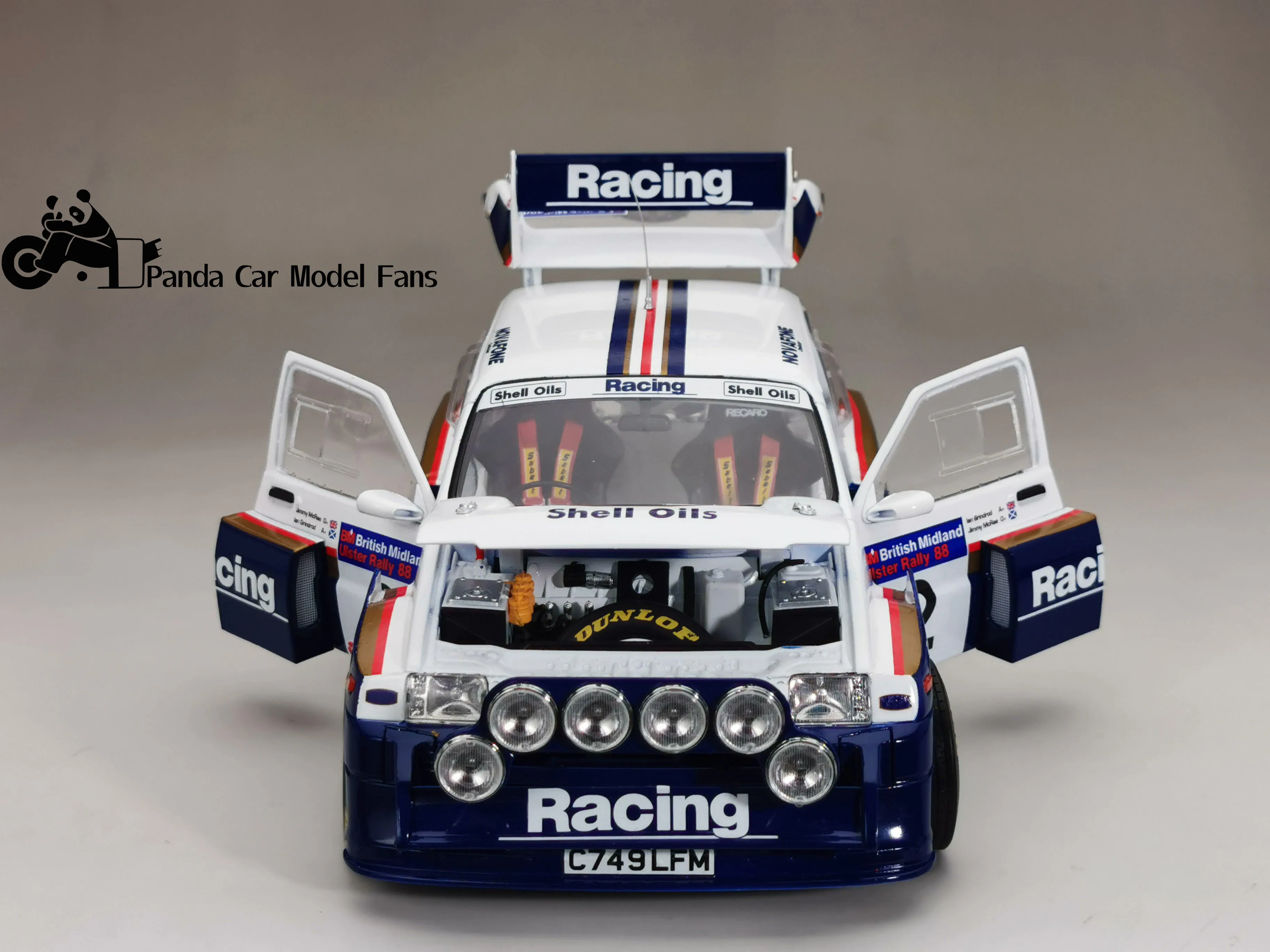 SunStar alloy car model 1/18 WRC rally car MG Metro6R4 championship car 5541 Ornament Memorial Furniture Decoration