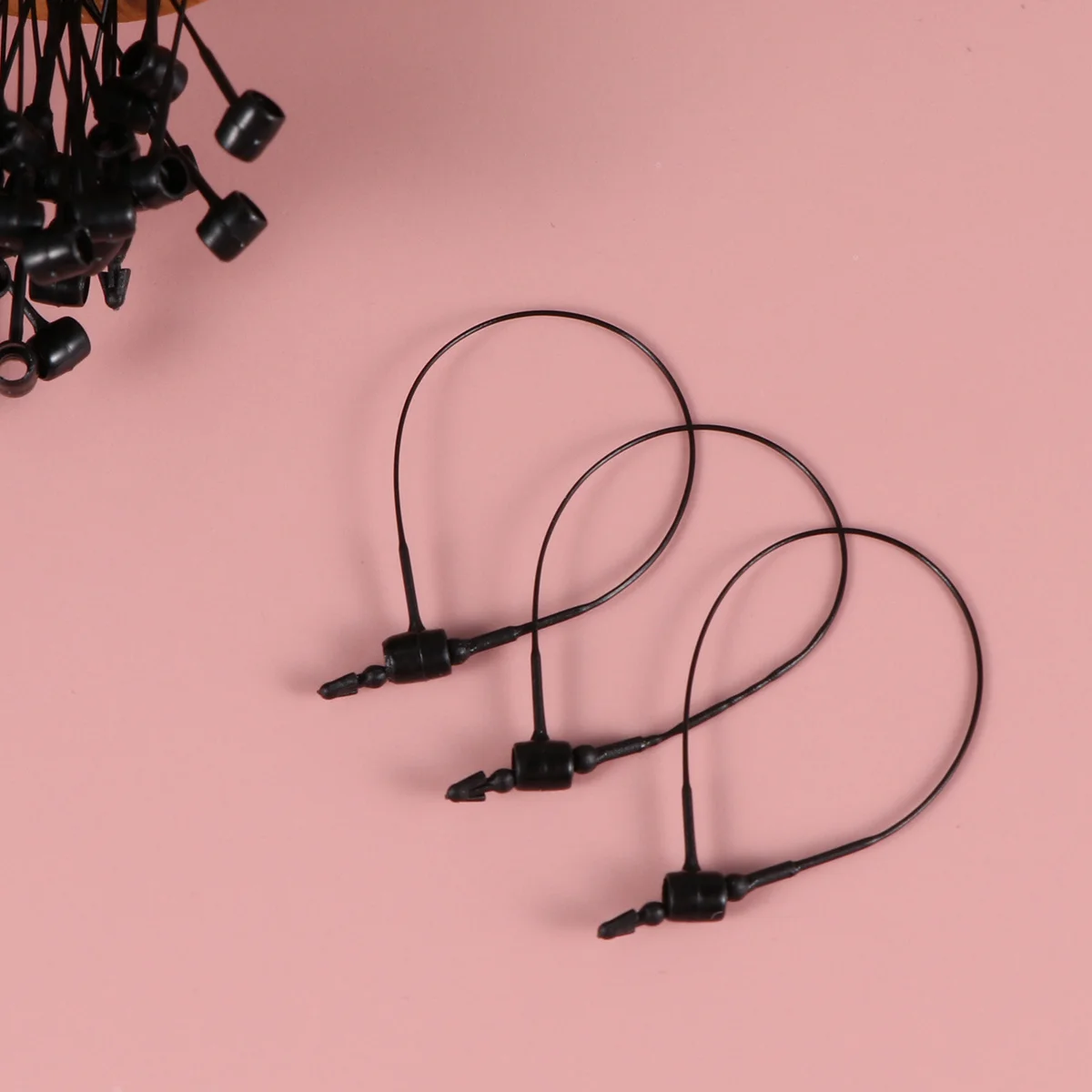 

2000Pcs Plastic Tag Rope Lightweight Price Label Line for Clothes Price Tags String Hanging Label Black Transparent