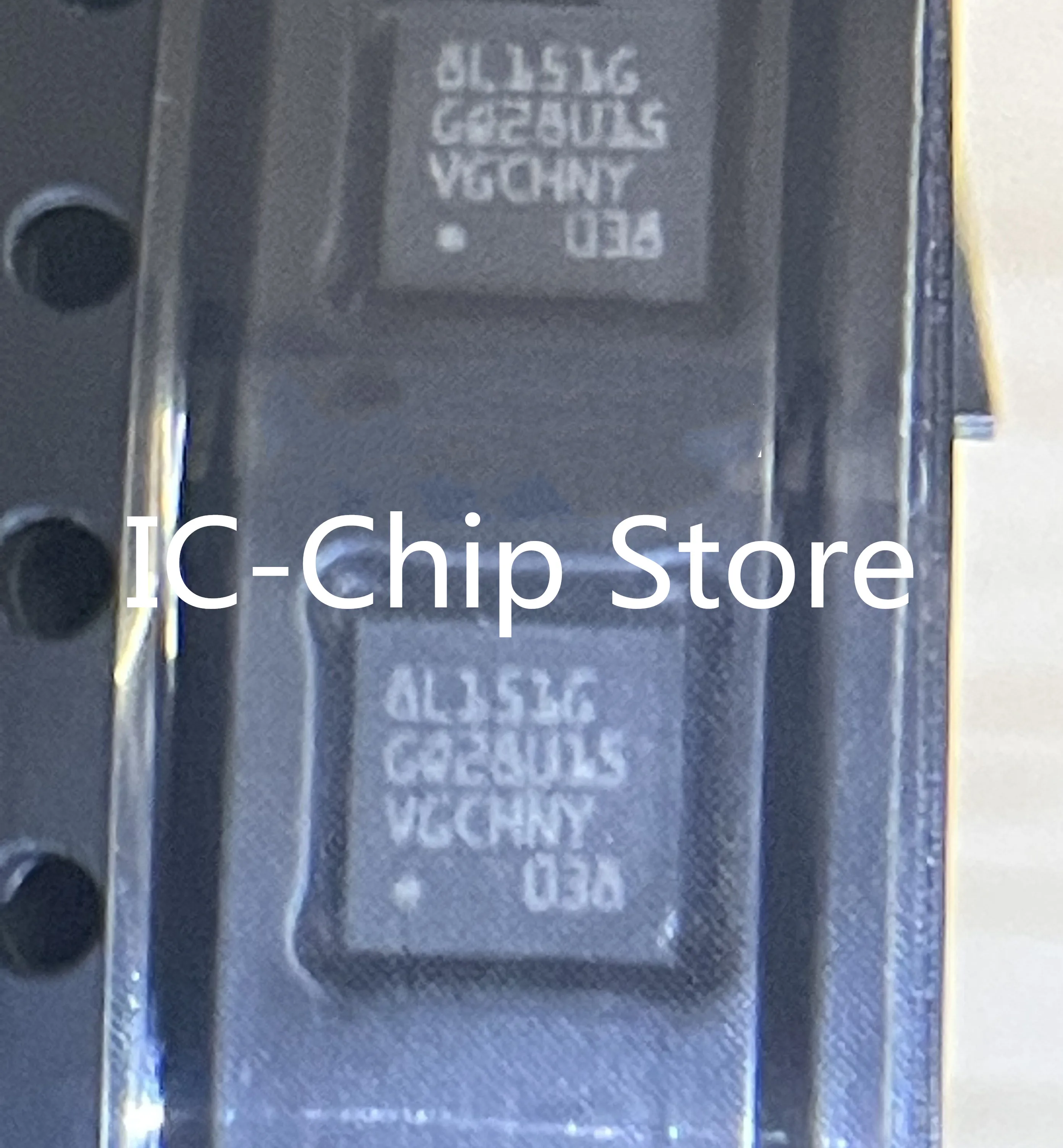 5 PZ ~ 100 PZ/LOTTO STM8L151G6U6 8L151G QFN28 nuovo originale