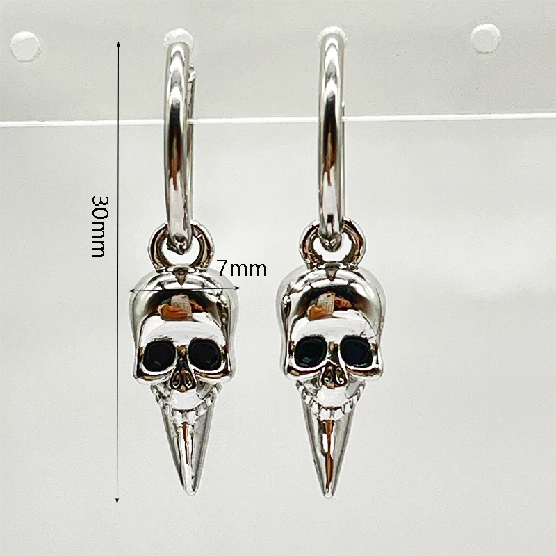 1 pair of retro exaggerated Halloween skull earrings, Goth punk party earrings pointed stainless steel fashion copper gift