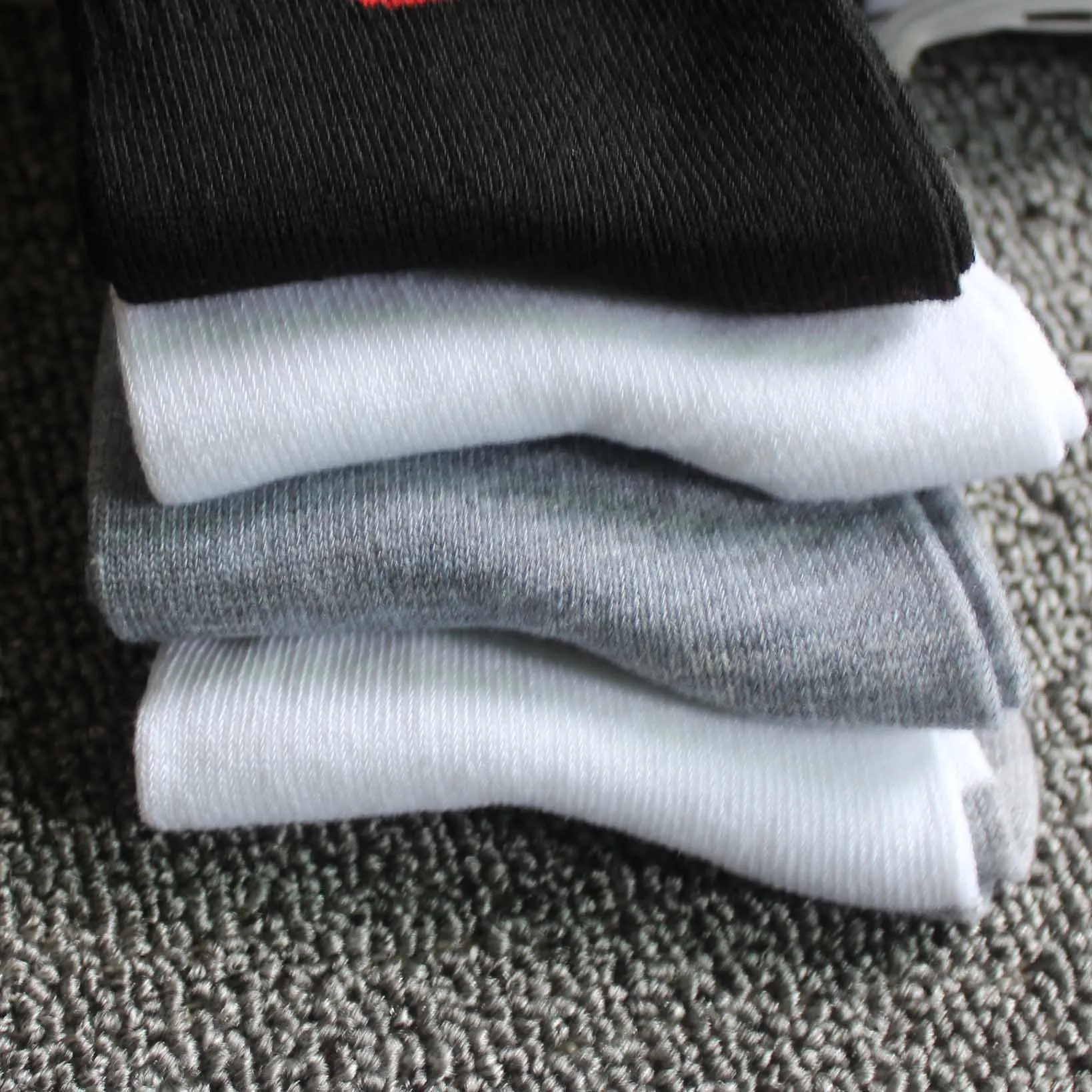 Socks Men Casual Socks for Men Summer Spring Thin Sock Business Men's Crew Socks Breathable Solid Mid Length Whole Sale New