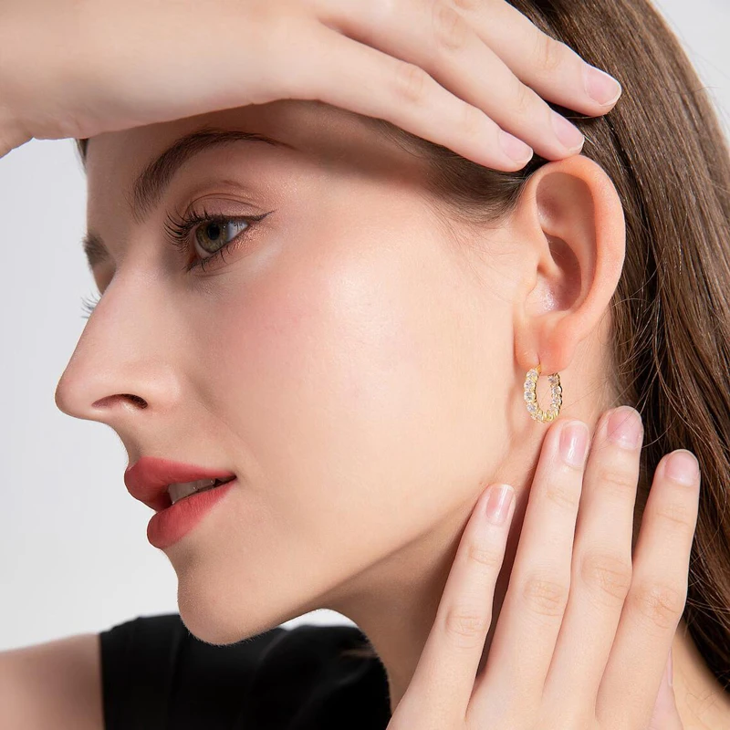 Rrjzz Funkelnde 3,8 mm Moissanit-Creolen in D-Farbe für Damen, 5,72 Karat VVS1, im Labor hergestellte Diamantohrringe, GRA-Schmuck, Geschenk – Detail 10