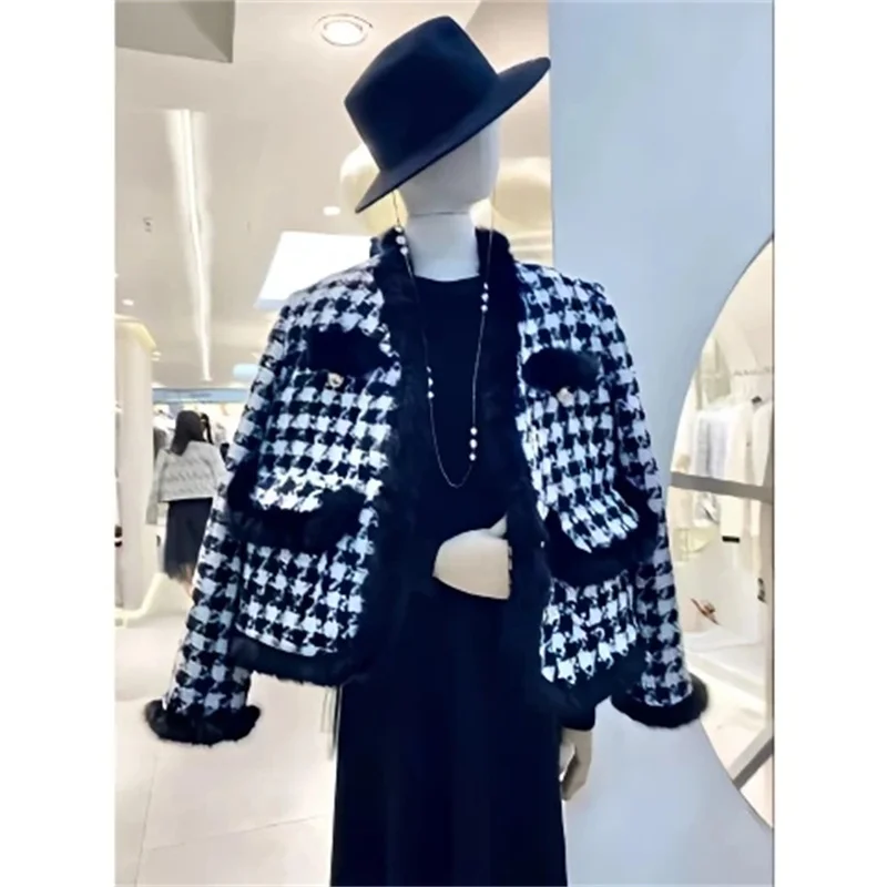 

Women's Outerwear 2025 Autumn/winter New Item Style Retro Small Fragrance Style With Thick Mink fur Plaid Outerwear for Women WF