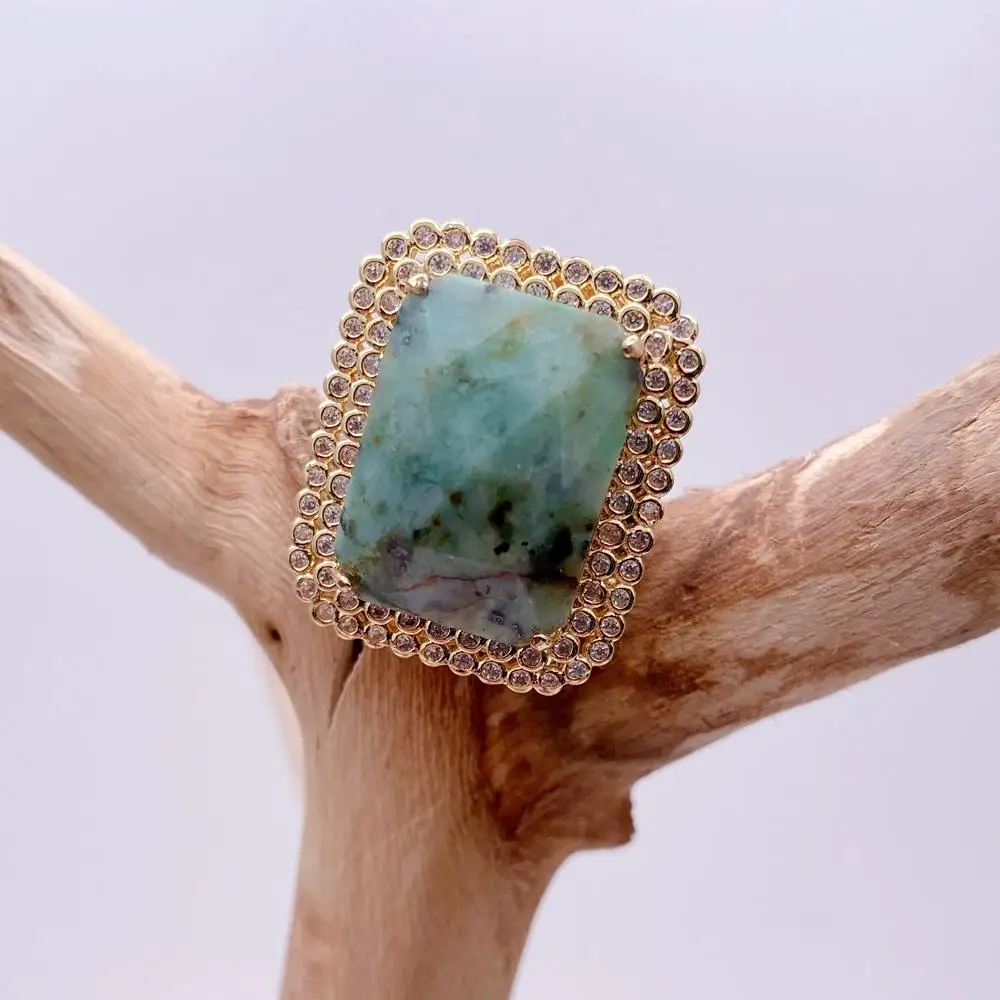 

YYGEM Кольцо из натуральной прямоугольной формы с настоящей африканской бирюзой Cz Pave
