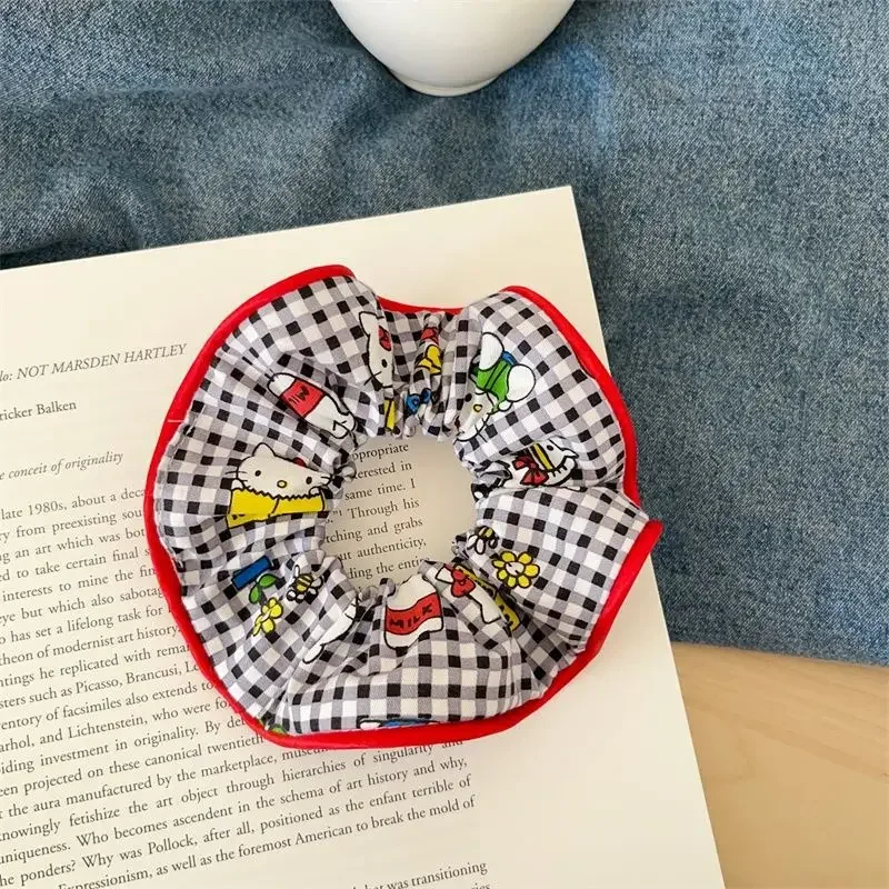 Nieuwe Sanrio Hello Kitty geruite scrunchies - schattige Kawaii haarbanden, geruite haaraccessoires cadeau voor meisjes