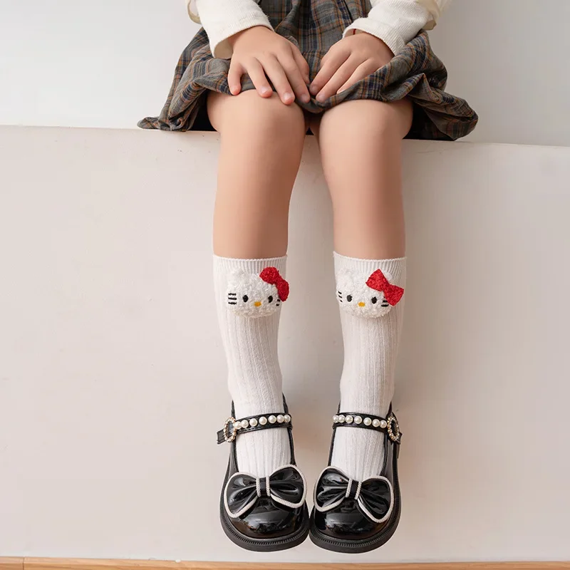 Kaus kaki Anime Sanrio Kuromi My Melody Cinnamoroll untuk anak perempuan kartun Kawaii gaya Korea kaus kaki siswa trendi setengah tabung