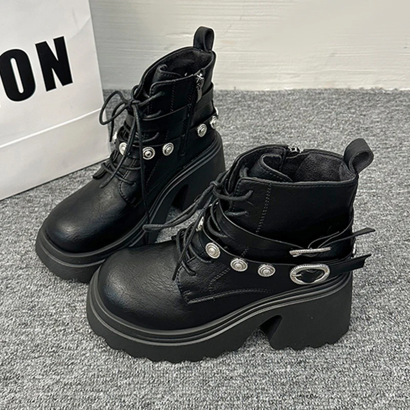 รองเท้าบูทส้นสูงแบบหุ้มข้อสำหร - Street Fashion Goth บทวิจารณ์และราคา