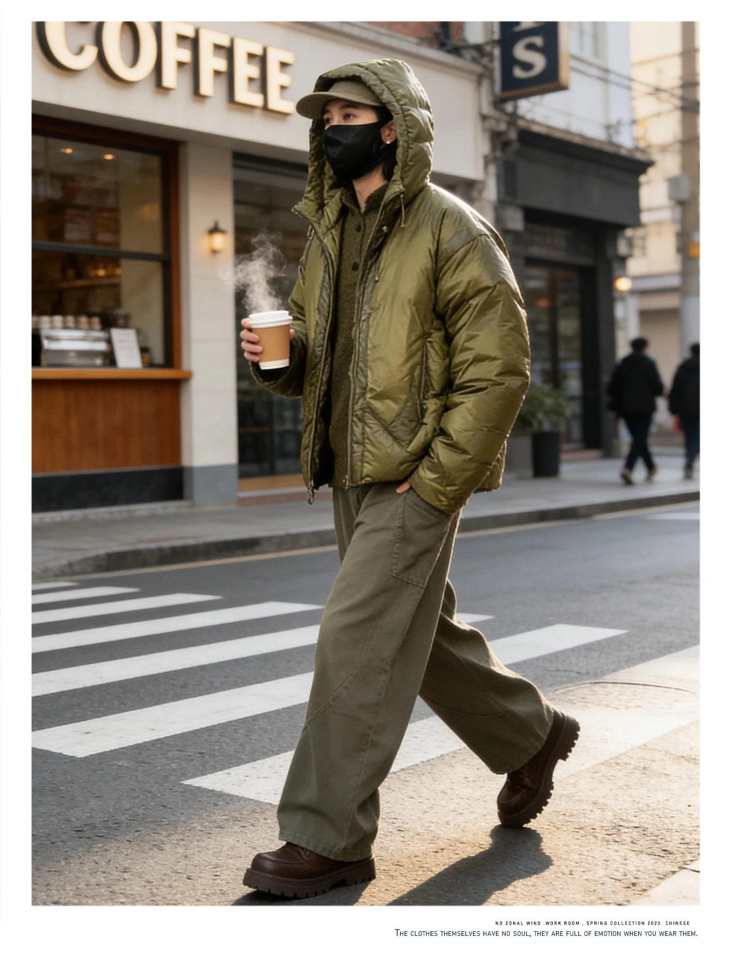 

Unisex Thick Warm Green down Jacket Hooded Retro Cyber Style Bread Coat Cool Winter Outerwear for Ladies Neutral Design