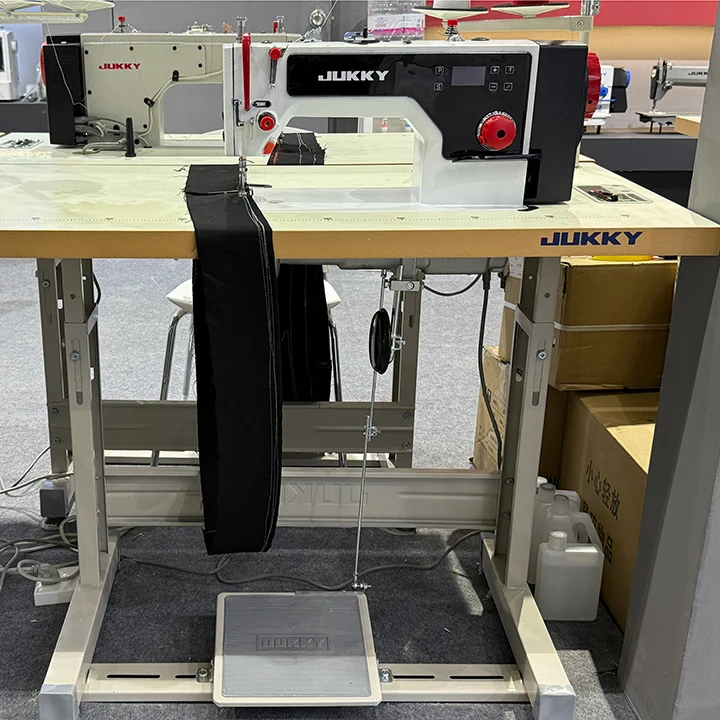 New high-speed industrial sewing machine with LED light model 9810 brand Jukky hot-selling high quality