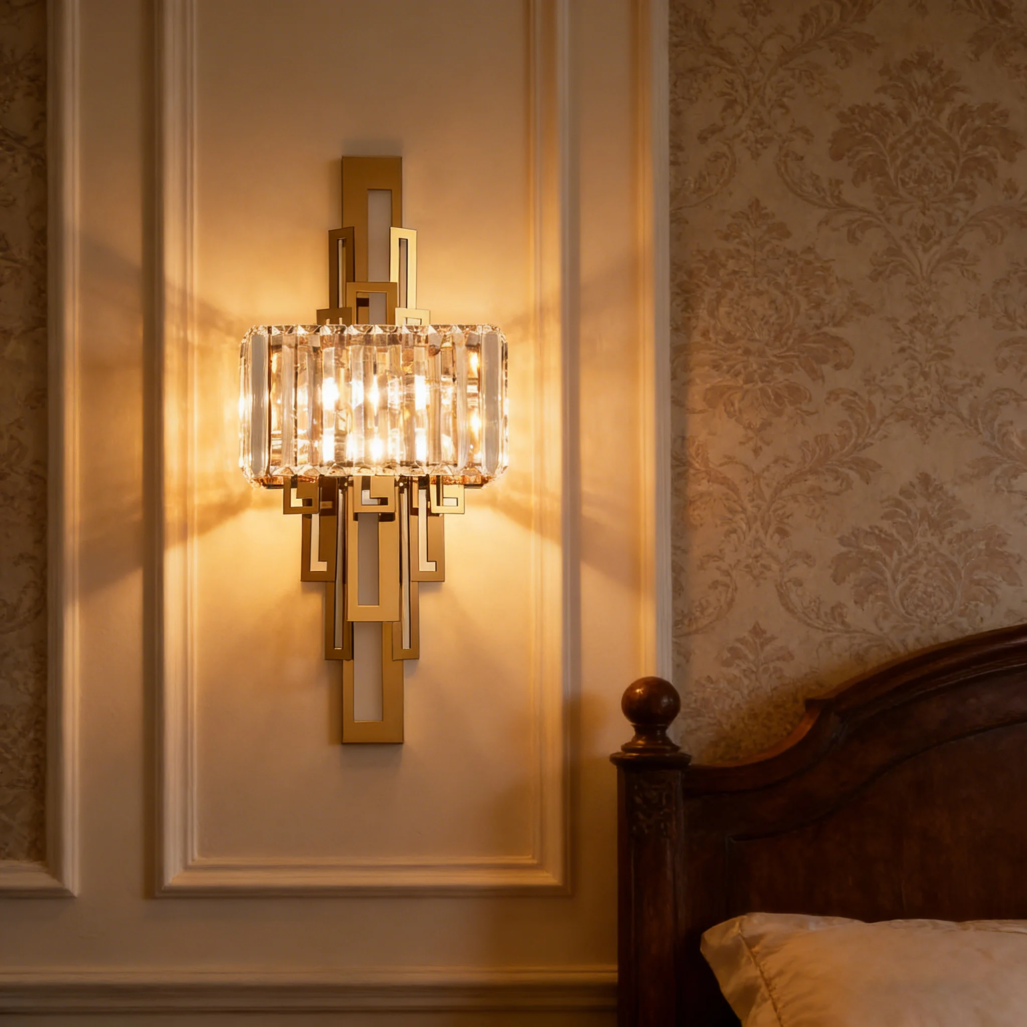 

Modern Luxury Metal Wall Lamp Nordic Creative Crystal Background Wall Sconce Living Room Dining Room Bedside Decor Wall Lamp