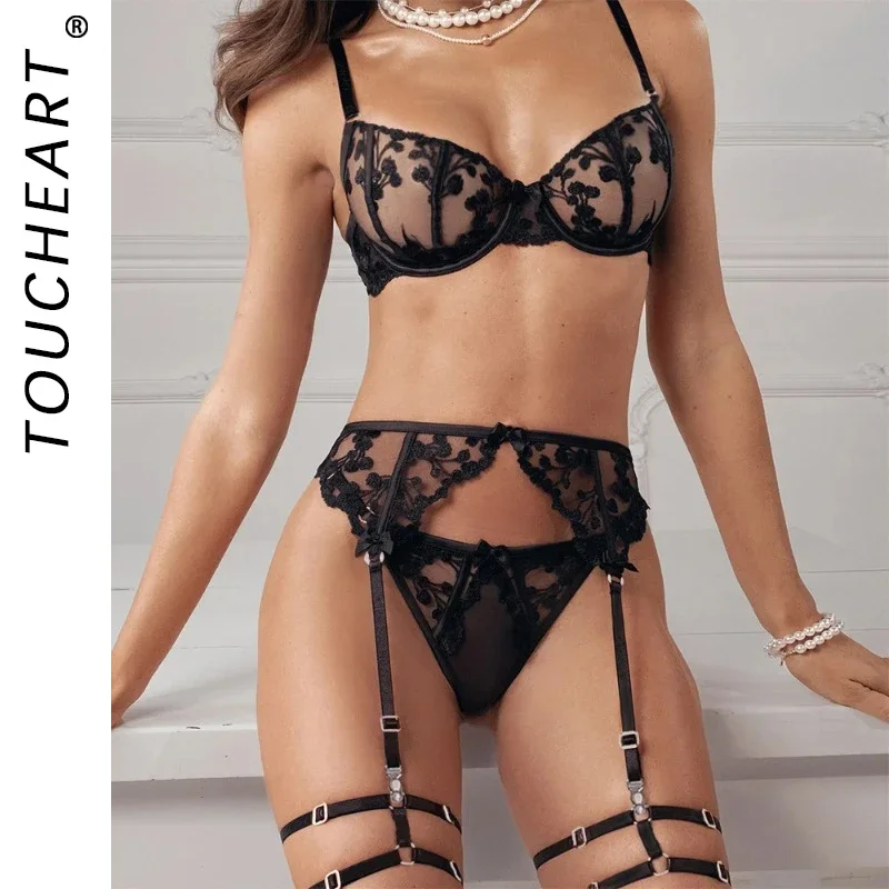 Toucheart Sexy Embroidery Underwear Set For Women Mesh Patchwork Embroidered Solid Color See-through Sexy Garters Lingerie Set