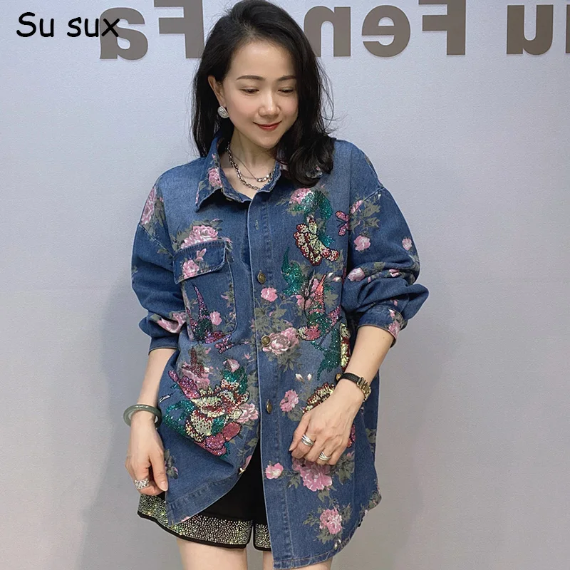 

Джинсовые женские блузки и рубашки с цветочным принтом, отложным воротником и длинным рукавом, осенняя коллекция 2026, повседневные оверсайз топы, обхват груди 130 см, верхняя одежда