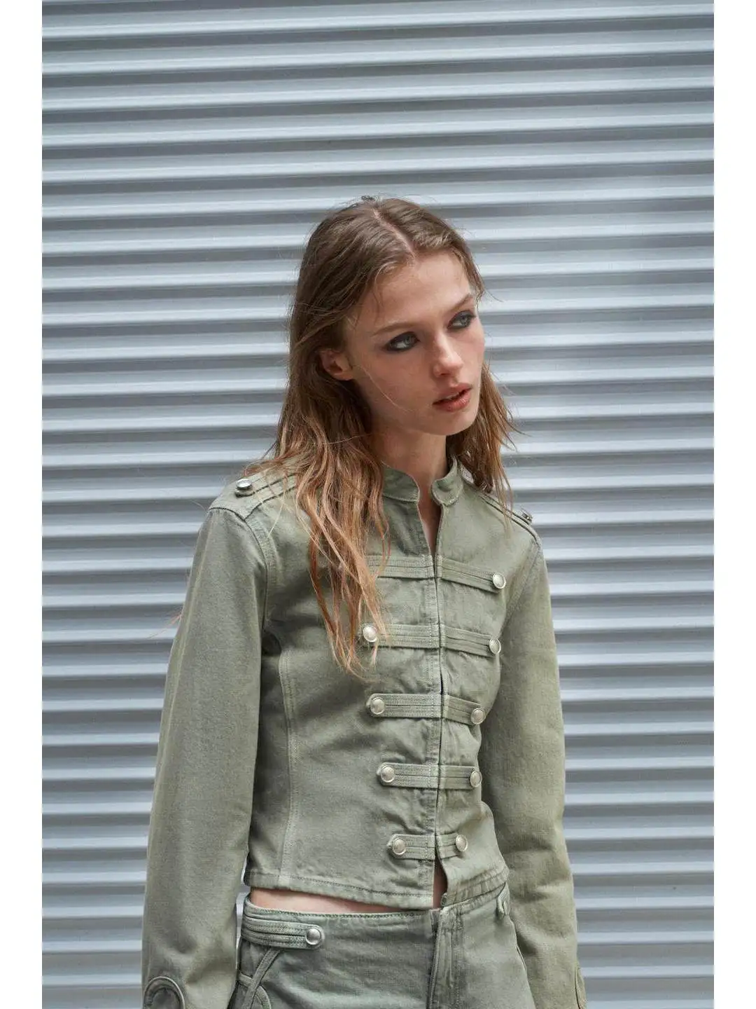 

American Retro Lightweight Workwear Jacket Comfortable Fabric Button Decorated Slim Fit Top 5252072 Casual Style Short Coat