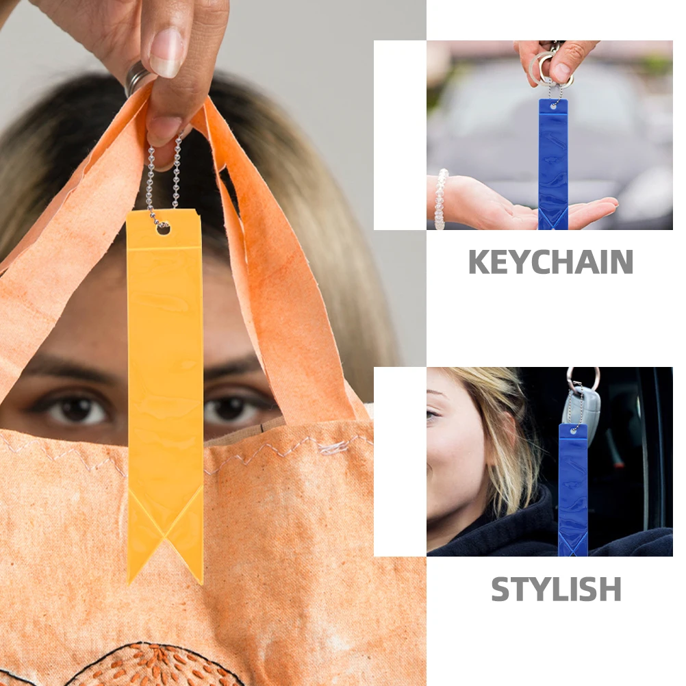 

10Pcs Reflective Pendant Key Holders Night Glow PVC Durable Reflective Keychains Backpack Accessories Safety Key Rings