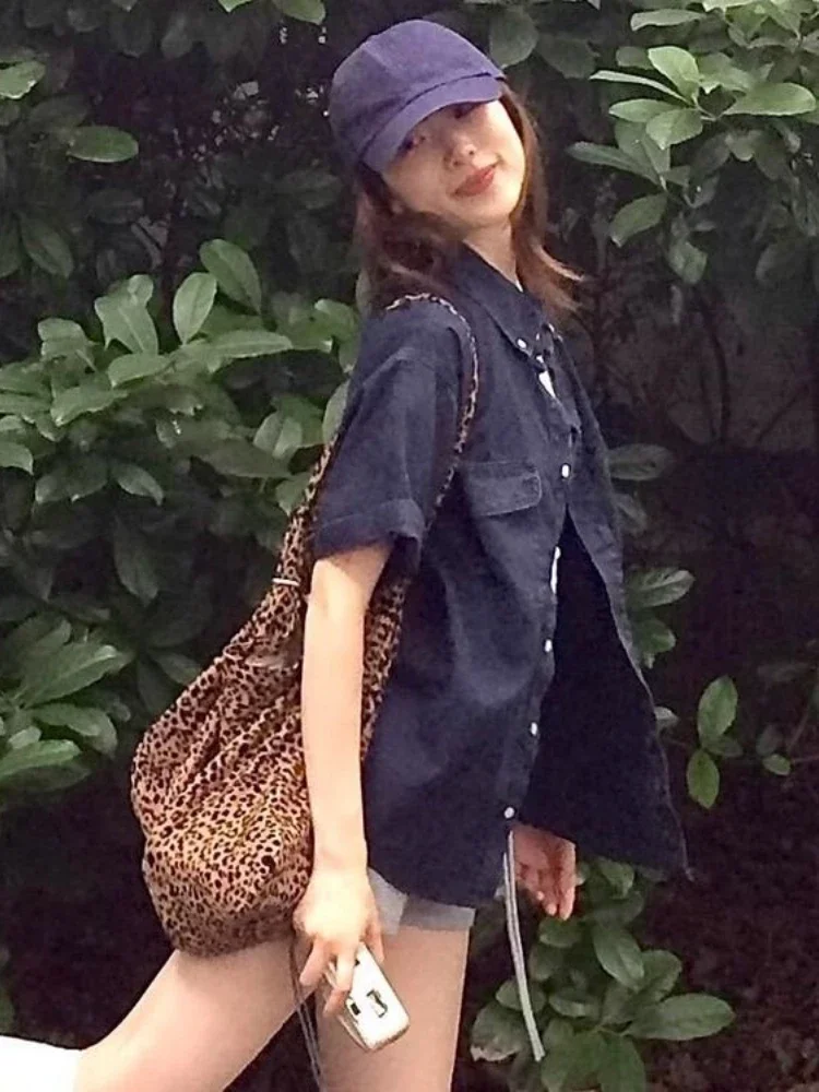 2025 Y2k الجمالية الدنيم جيب الجرونج قمصان النساء واحدة الصدر خمر البلوزات الرجال والنساء الصيف بلوزات فضفاضة ملابس خارجية #4