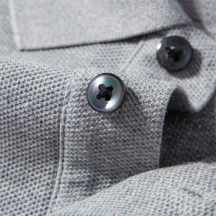 100% Mercerisierte Baumwolle Einfarbiges Business-Casual-Oberteil Herren Old Money Style Langarm-Poloshirt – Detail 5
