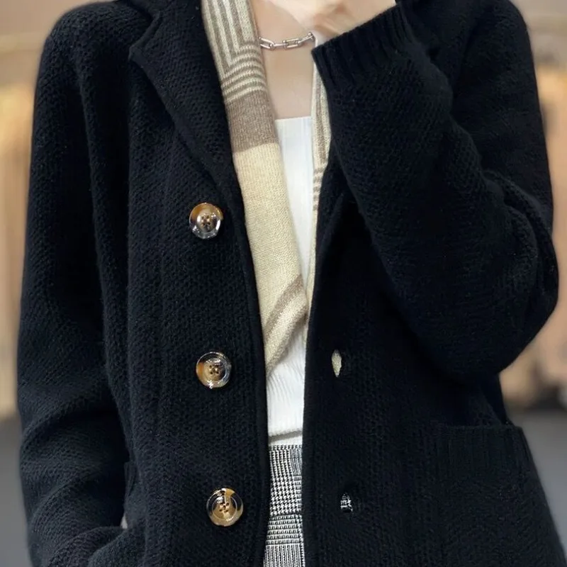 Autumn and Winter Women\'s Solid Color Suit Collar Long Sleeve Single Breasted Knitted Cardigan Pockets Fashion Office Lady Tops