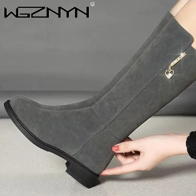 2023 New Women Warm Snow Plush Boots Snow Casual Flat All-match Cotton Fashion Side Zipper Winter Shoes Thigh High Boot Black