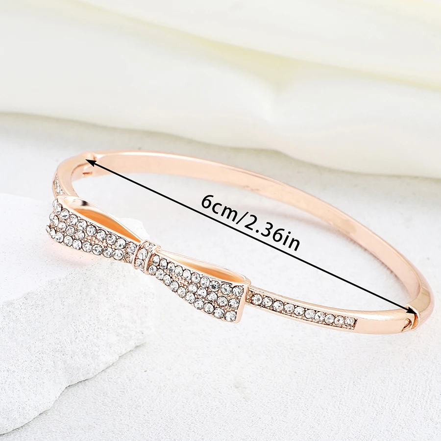 1pc Ladies Light luxury Fashion Bow design Open bracelet for Valentine's Day can not resist the perfect Christmas gift